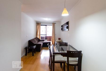 Sala de apartamento para alugar com 2 quartos, 70m² em Bigorrilho, Curitiba