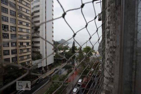 Vista de apartamento à venda com 2 quartos, 85m² em Icaraí, Niterói