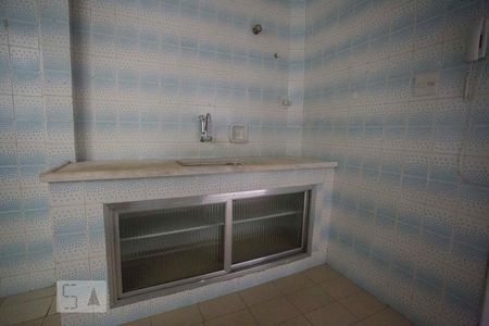 Cozinha de apartamento à venda com 2 quartos, 85m² em Icaraí, Niterói