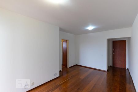 Sala de apartamento para alugar com 1 quarto, 62m² em Centro, Campinas