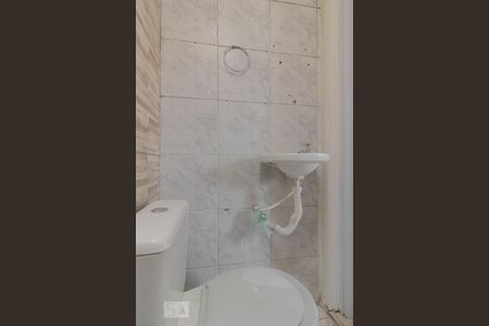 Banheiro de apartamento para alugar com 1 quarto, 50m² em Vila Santo Estéfano, São Paulo