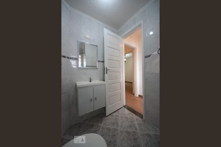 Banheiro de apartamento à venda com 2 quartos, 46m² em Sumarezinho, São Paulo