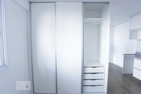 Quarto de kitnet/studio para alugar com 1 quarto, 33m² em Centro, São Paulo