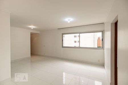 Sala de apartamento à venda com 4 quartos, 120m² em Vila Uberabinha, São Paulo