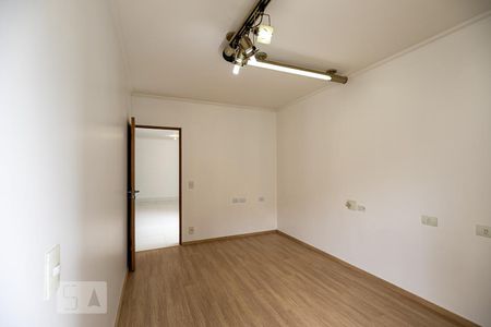 Sala 2 de apartamento à venda com 4 quartos, 120m² em Vila Uberabinha, São Paulo