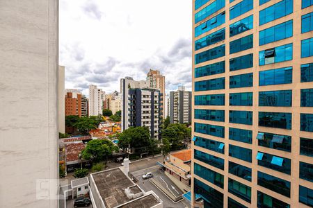 Vista de apartamento à venda com 4 quartos, 120m² em Vila Uberabinha, São Paulo