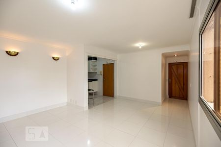 Sala de apartamento à venda com 4 quartos, 120m² em Vila Uberabinha, São Paulo