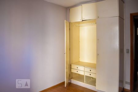 Quarto 1 de apartamento para alugar com 2 quartos, 74m² em Vila Gomes Cardim, São Paulo