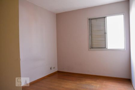 Quarto 2 de apartamento para alugar com 2 quartos, 74m² em Vila Gomes Cardim, São Paulo