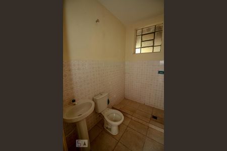 Banheiro de casa para alugar com 1 quarto, 40m² em Vila da Penha, Rio de Janeiro