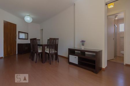 Sala de apartamento à venda com 2 quartos, 62m² em Vila Gumercindo, São Paulo