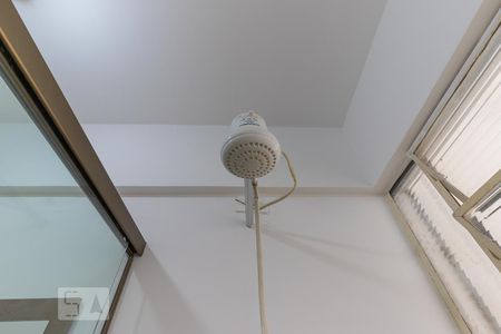 Banheiro de kitnet/studio para alugar com 1 quarto, 34m² em Centro, Campinas