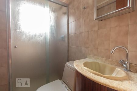 Banheiro de apartamento para alugar com 2 quartos, 55m² em Brás, São Paulo