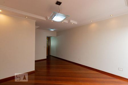 Sala 2 de casa para alugar com 3 quartos, 280m² em Parque Císper, São Paulo