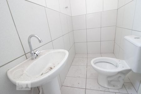 Banheiro de casa para alugar com 1 quarto, 60m² em Casa Verde Alta, São Paulo