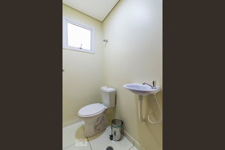 Lavabo de apartamento para alugar com 1 quarto, 47m² em Campestre, Santo André