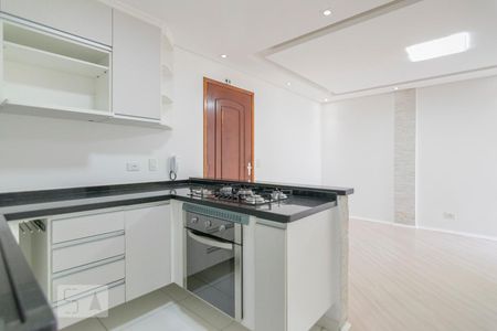 Cozinha de apartamento para alugar com 1 quarto, 47m² em Campestre, Santo André