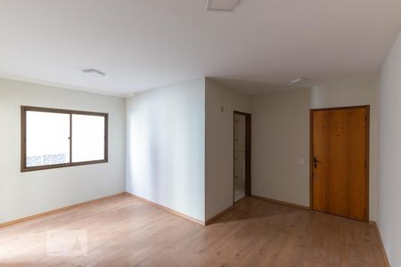 Sala de apartamento à venda com 1 quarto, 57m² em Cambuí, Campinas