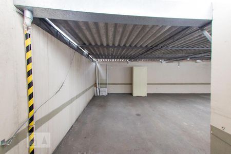 Garagem de apartamento à venda com 2 quartos, 82m² em Partenon, Porto Alegre