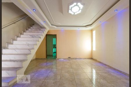 Sala  de casa à venda com 3 quartos, 330m² em Vila Carrão, São Paulo