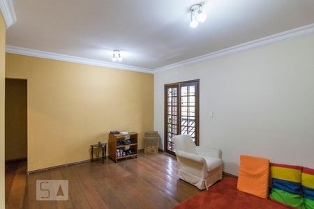 Sala 4 Piso Superior de casa à venda com 3 quartos, 271m² em Jardim Cambuí, Santo André