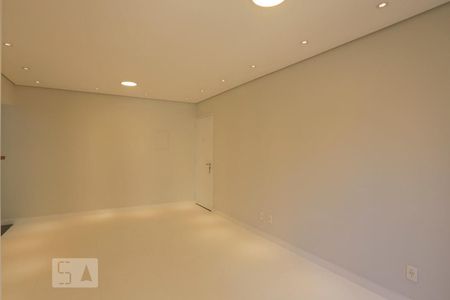 Sala de apartamento à venda com 2 quartos, 64m² em Jardim Patente Novo, São Paulo