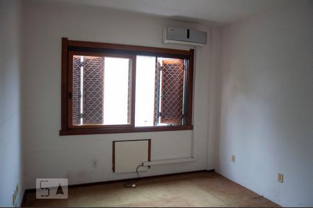 Quarto 2 de apartamento para alugar com 2 quartos, 90m² em Santana, Porto Alegre