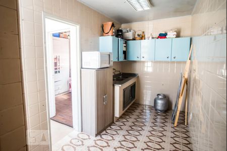 Cozinha de apartamento para alugar com 2 quartos, 90m² em Navegantes, Porto Alegre