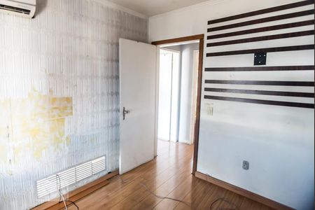 Quarto 2 de apartamento para alugar com 2 quartos, 90m² em Navegantes, Porto Alegre