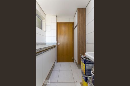 Area de Serviço  de apartamento para alugar com 3 quartos, 113m² em Jardim Messina, Jundiaí