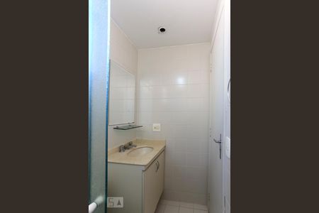 Banheiro de apartamento para alugar com 2 quartos, 59m² em Vila Moinho Velho, São Paulo