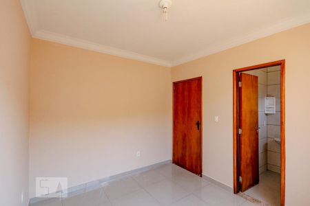 Quarto 1 de casa de condomínio para alugar com 4 quartos, 210m² em Parque Anhanguera, Goiânia