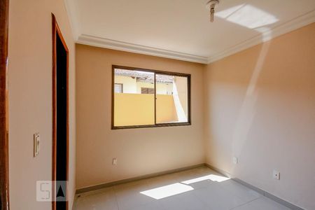 Quarto 1 de casa de condomínio para alugar com 4 quartos, 210m² em Parque Anhanguera, Goiânia