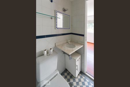 Banheiro de apartamento à venda com 1 quarto, 54m² em Jardim Arpoador, São Paulo