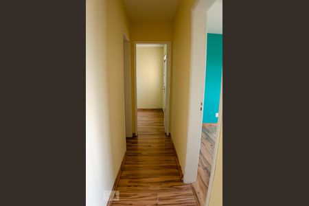 Corredor de apartamento à venda com 2 quartos, 60m² em Jardim Leblon, Belo Horizonte