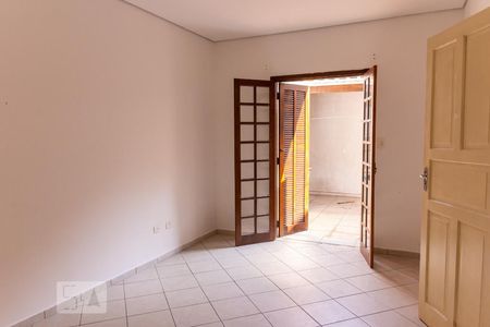 Quarto 2 de casa para alugar com 4 quartos, 130m² em Quinta da Paineira, São Paulo