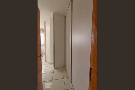 Quarto Suíte - Armários de apartamento para alugar com 2 quartos, 58m² em Castelo, Belo Horizonte