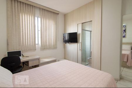 Quarto Suíte de apartamento para alugar com 2 quartos, 58m² em Castelo, Belo Horizonte