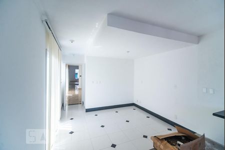 Cozinha de casa para alugar com 4 quartos, 300m² em Vila Regente Feijó, São Paulo