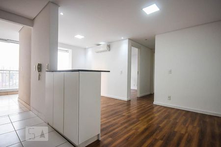 Sala de apartamento para alugar com 2 quartos, 65m² em Jardim Caboré, São Paulo