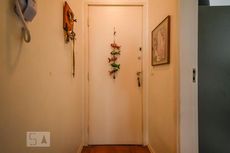 Hall de Entrada de apartamento para alugar com 3 quartos, 100m² em Bela Vista, São Paulo