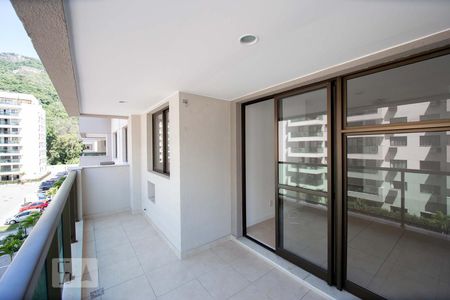 Varanda de apartamento à venda com 2 quartos, 70m² em Recreio dos Bandeirantes, Rio de Janeiro