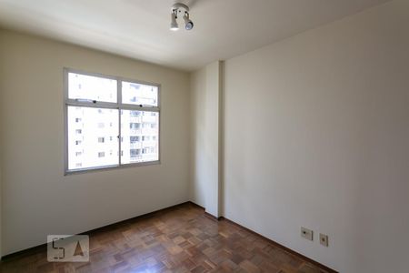 Quarto 2 de apartamento para alugar com 2 quartos, 107m² em Funcionários, Belo Horizonte