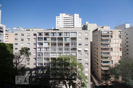 Vista da sala de apartamento para alugar com 3 quartos, 218m² em Higienópolis, São Paulo