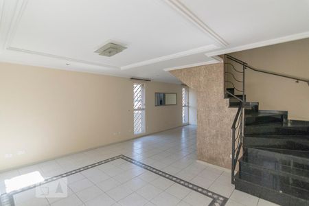 Casa de condomínio à venda com 127m², 3 quartos e 4 vagasSala