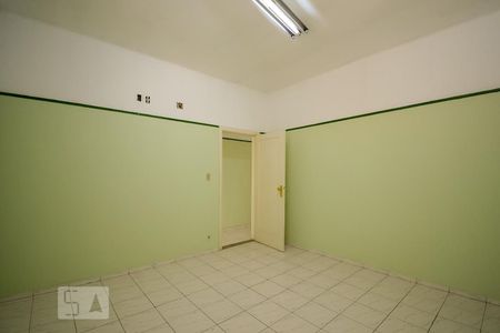 Quarto 2 de casa para alugar com 4 quartos, 240m² em Vila Bertioga, São Paulo