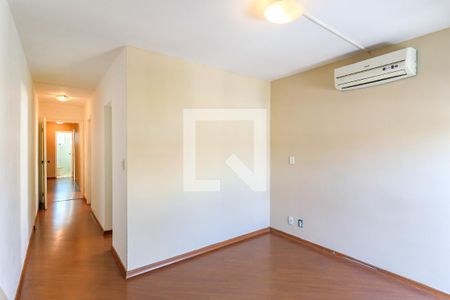 Suíte de casa para alugar com 3 quartos, 125m² em Vila Almeida, São Paulo