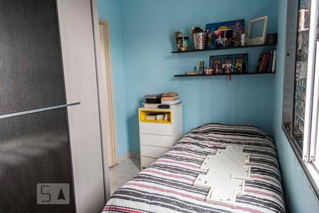 Quarto 2 de casa para alugar com 3 quartos, 75m² em Vila Paranaguá, São Paulo