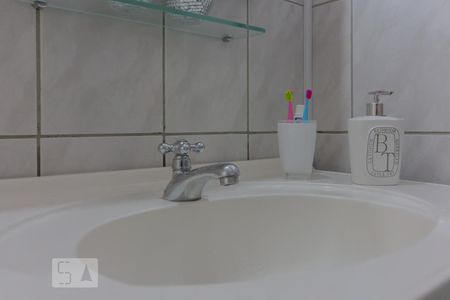 Banheiro de apartamento à venda com 1 quarto, 47m² em Cambuci, São Paulo