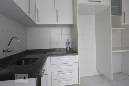 cozinha de casa de condomínio à venda com 3 quartos, 145m² em Jardim Monte Kemel, São Paulo